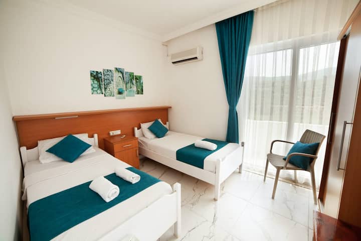 Zeybek2pension Twin Bedroom - Kalkan