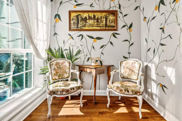 Spacious 5BR/3BA with Private Heated Pool gallery image 4