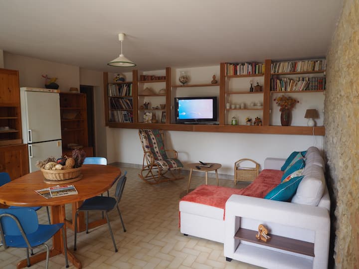 Appartement Indépendant De 62m2 Pour 4 Personnes - Loriol-sur-Drôme