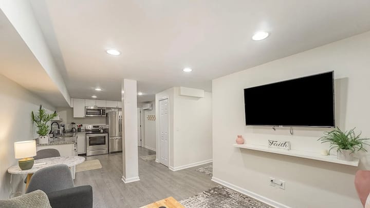 Concord Guest Suite | 5 Mins To Atrium & Downtown - Concord, NC