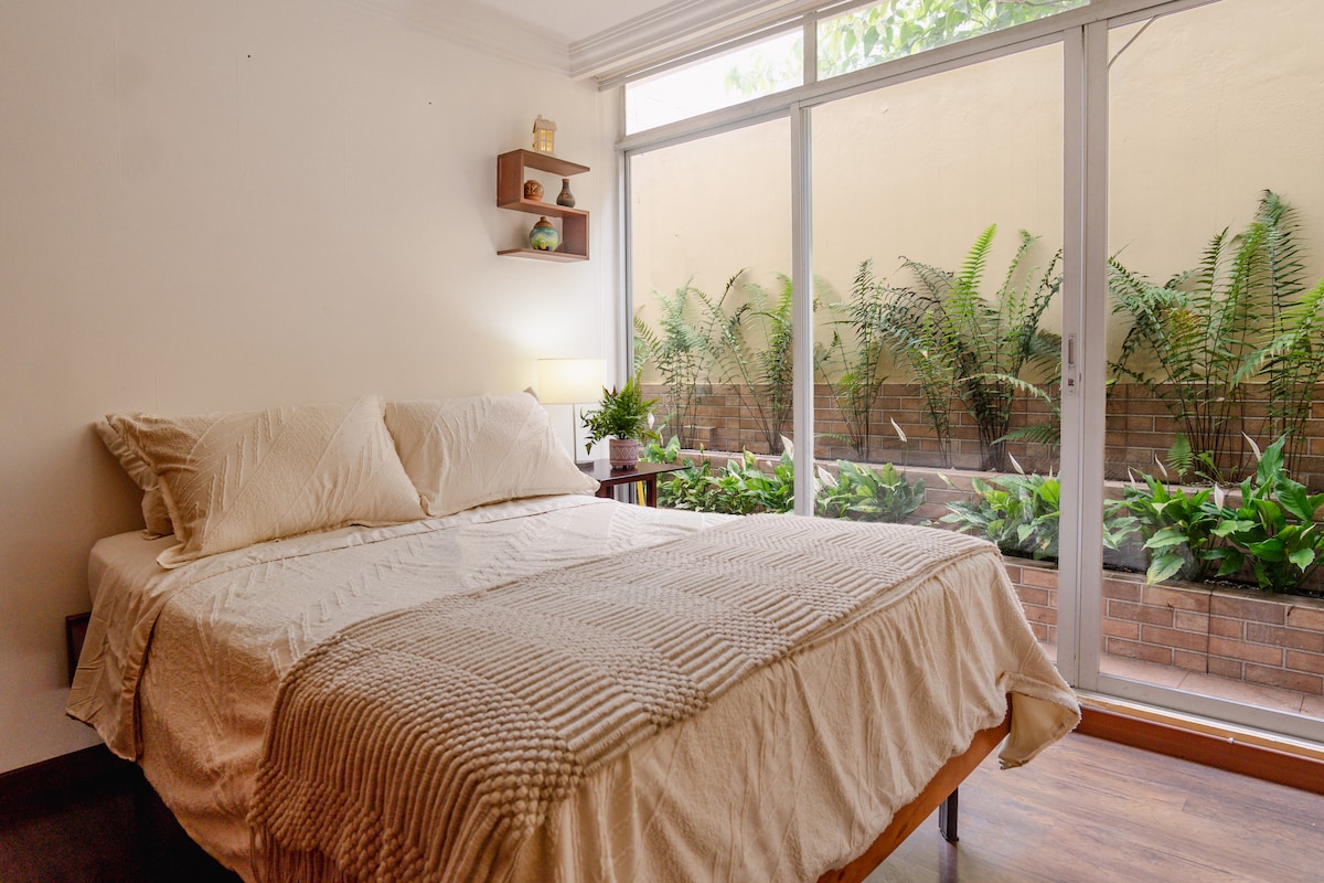 غرفة النوم 1