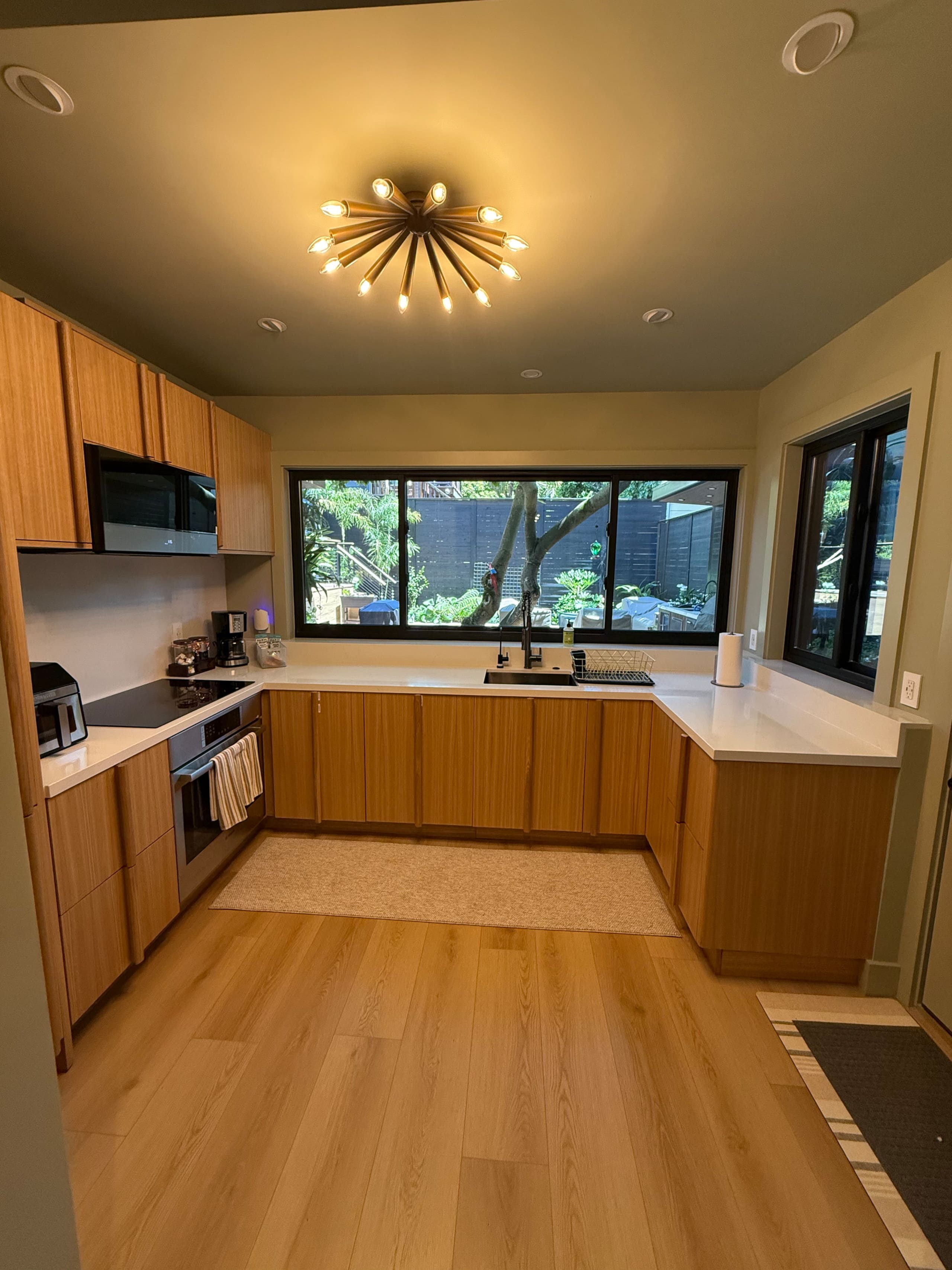 Guesthouse in San Francisco · ★4.98 · 1 bedroom · 1 bed · 1 bath - Image 16