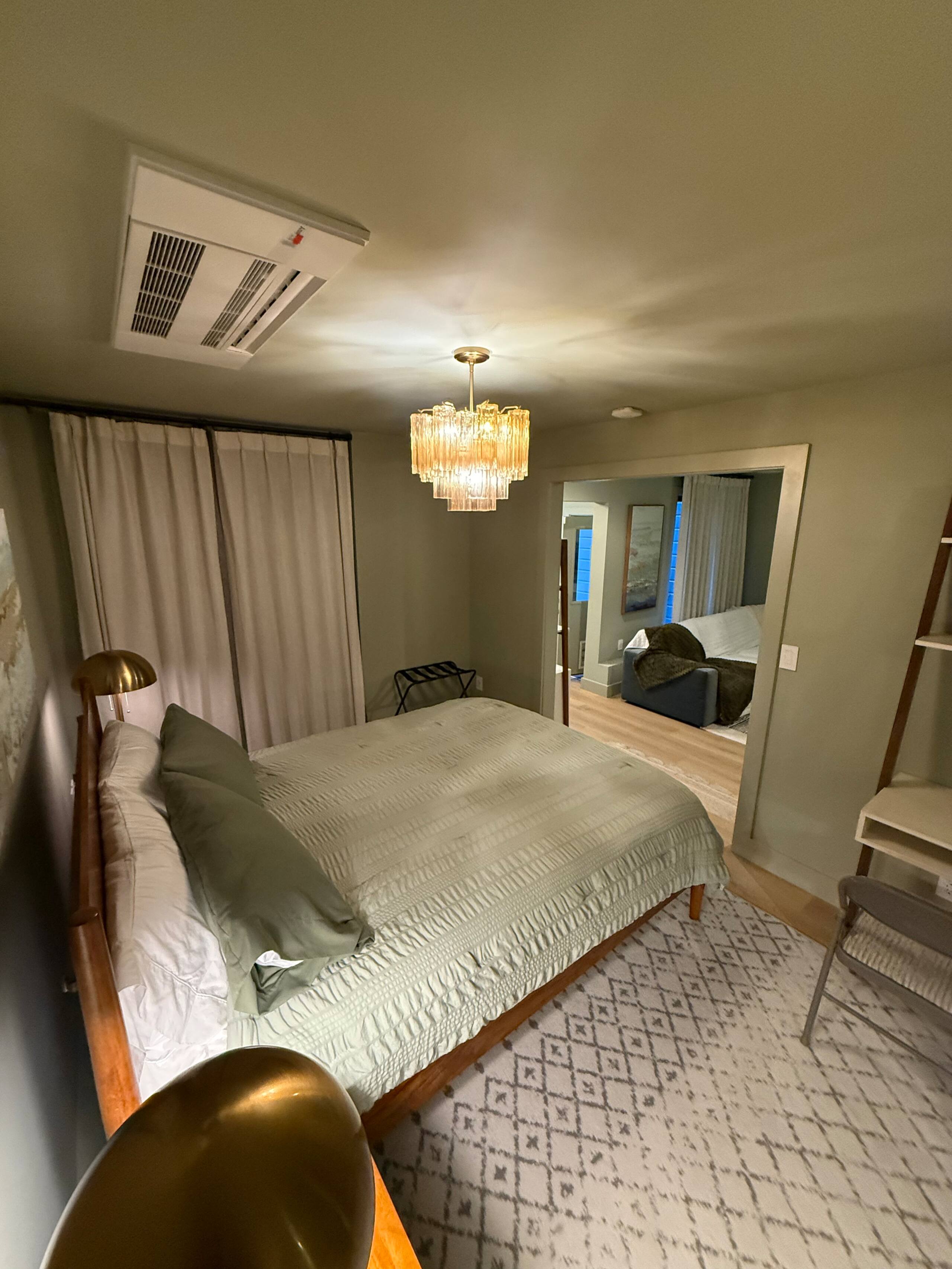 Guesthouse in San Francisco · ★4.98 · 1 bedroom · 1 bed · 1 bath - Image 24