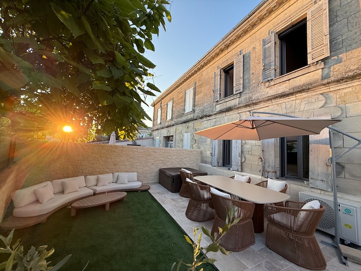 Maison En Pierre Rénovée - Gironde