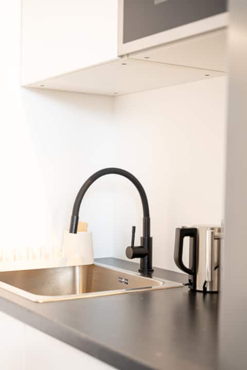 Erfolgreiche Airbnb-Immobilie: 4 Modern city studio for 7 | Bogenhausen near the trade fair in Englschalking