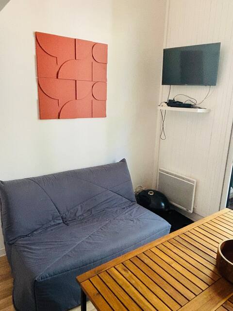 Top Airbnb: Air-conditioned apartment at Lac Carcans in Carcans