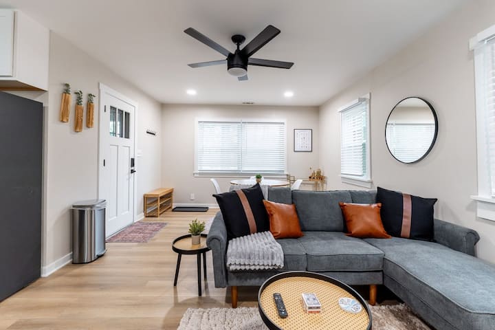 Fox Island Lakefront Retreat - Indian Lake, OH
