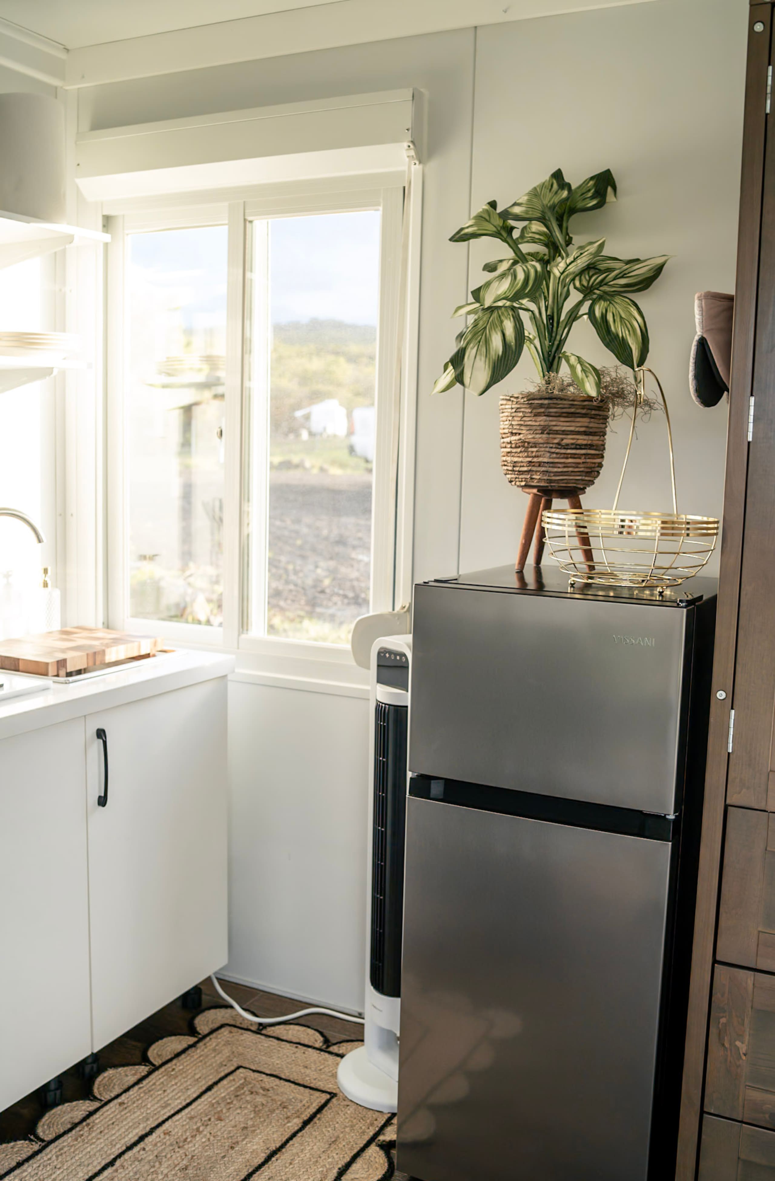 Tiny Home - Photo 6
