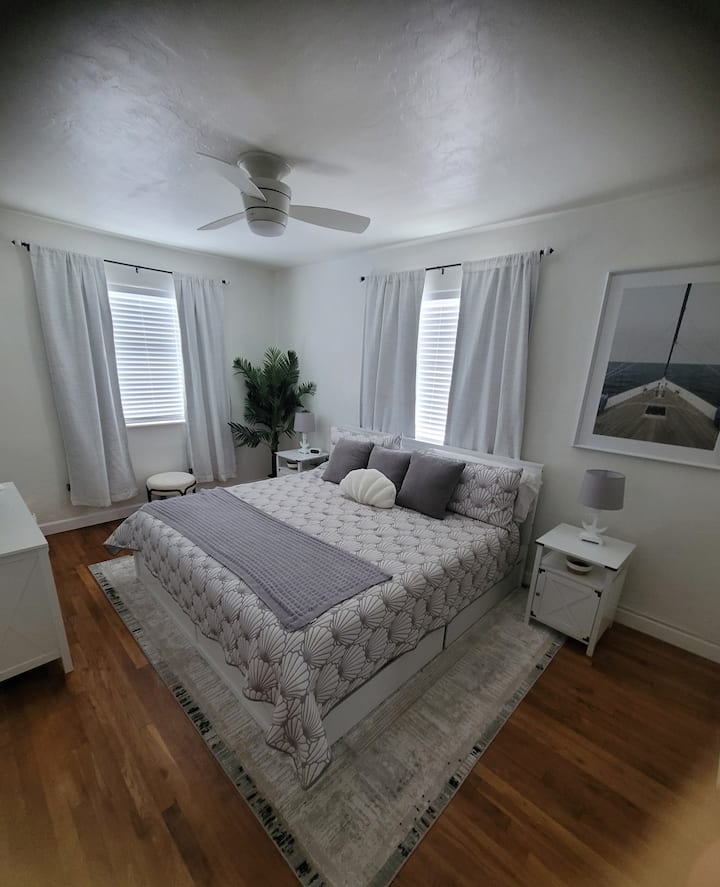 საძინებელი 1