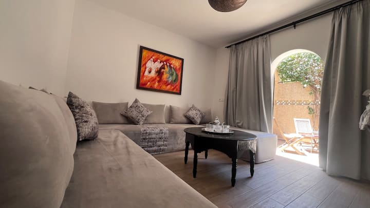 მისაღები ოთახი