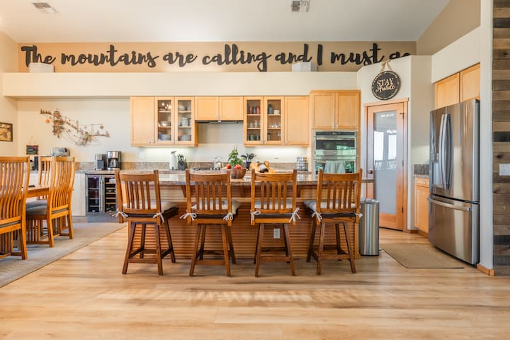 Ready 4 Rentals managed Airbnb listing 3
