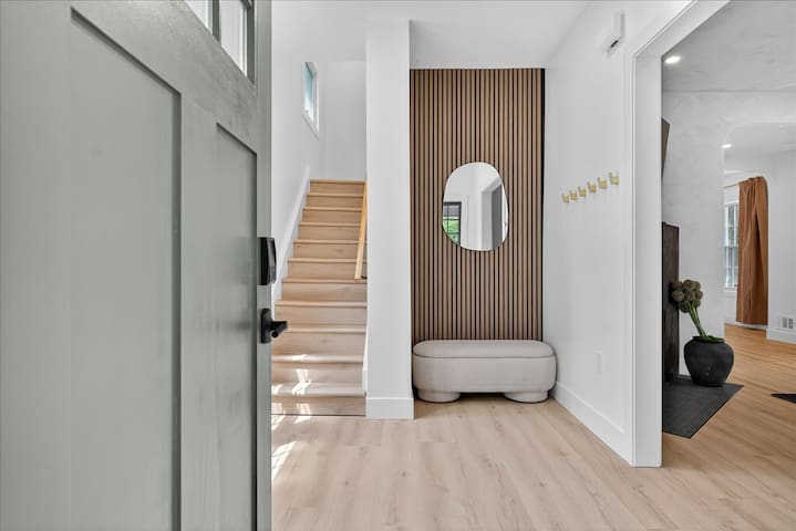 Ontario’s Luxe House