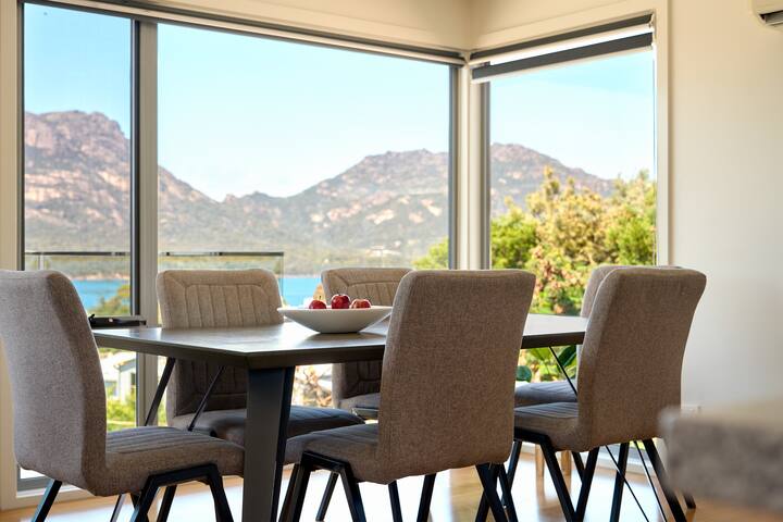 Deja Blue 1 – Freycinet gallery image 5