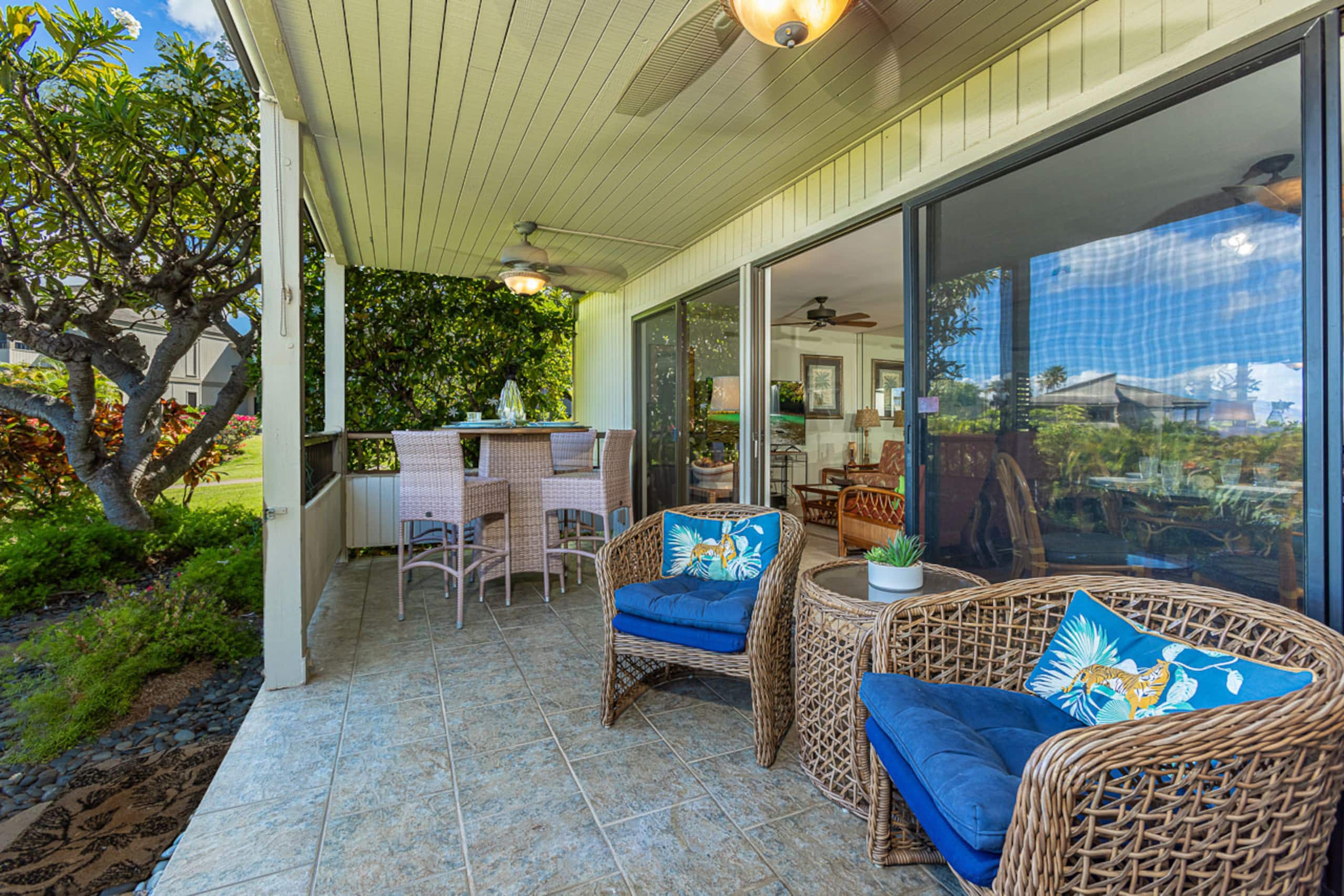 Condo in Kihei · ★4.5 · 1 bedroom · 2 beds · 2 baths - Image 2