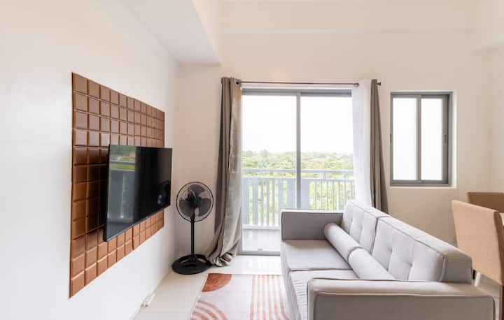Crowned Comfort 2br Iloilo City - Iloilo City