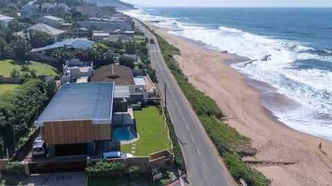 Umdloti Beachfront Holiday Home on South