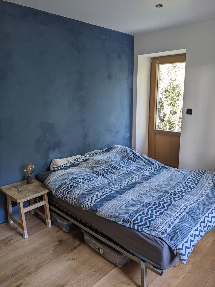 غرفة النوم 2