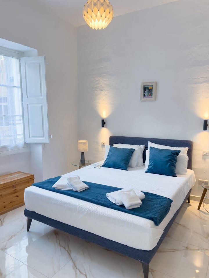 Grand Harbour Suite 9b - Valletta