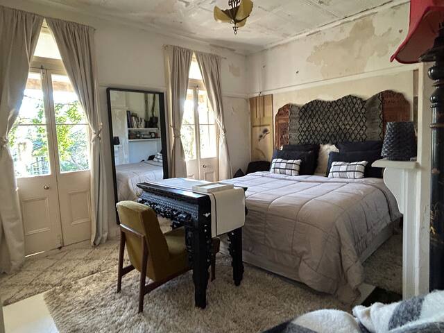 Designer 2 Storey Terrace near Inner City Harbour gallery image 3