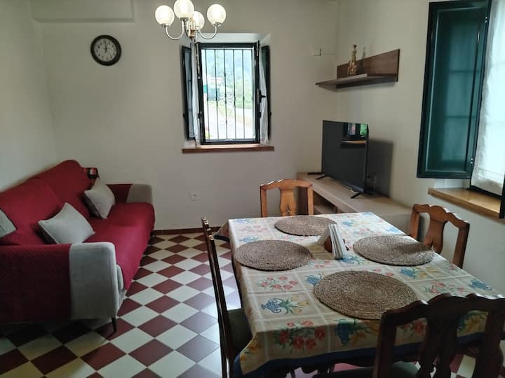 El Paraje De La Fuente
(Villaviciosa) - Villaviciosa