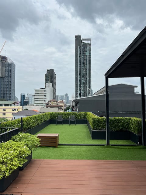 Penthouse on 5th fl. | Modern&Spacious | Mid City