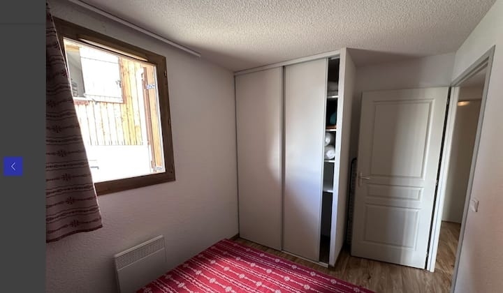 غرفة النوم 2