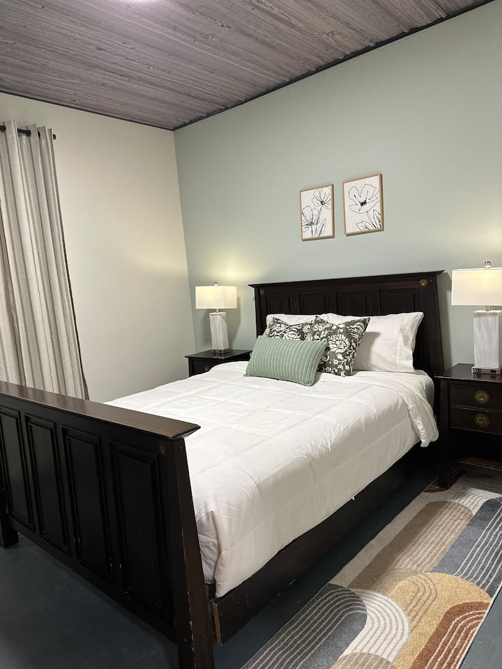 Bedroom 4 downstairs also has a full body size mirror, 2 luggage racks inside the closet (not in picture).