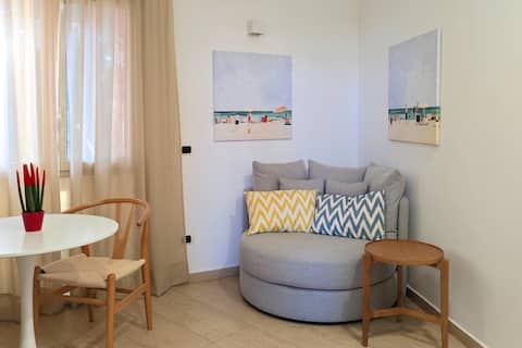 Top performing Airbnb: Elysian Suite • Terraces, Pool and Volcanic Cliffs in Catania
