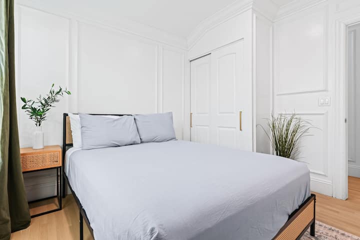 საძინებელი 1