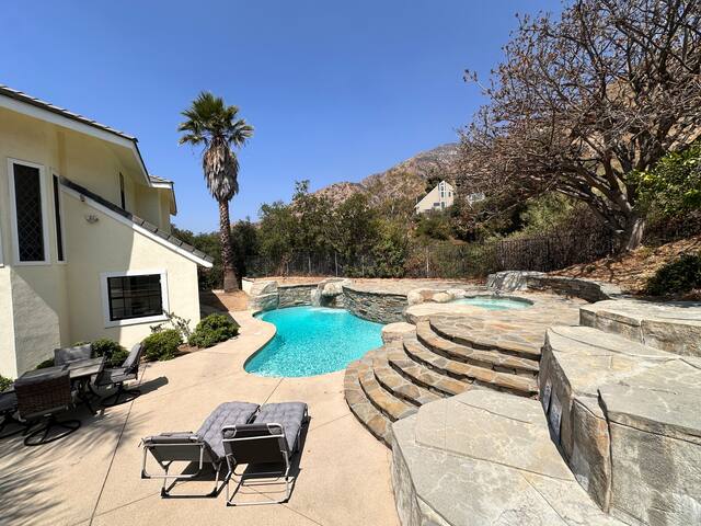 Luxe Sierra Madre Hilltop Escape gallery image 3