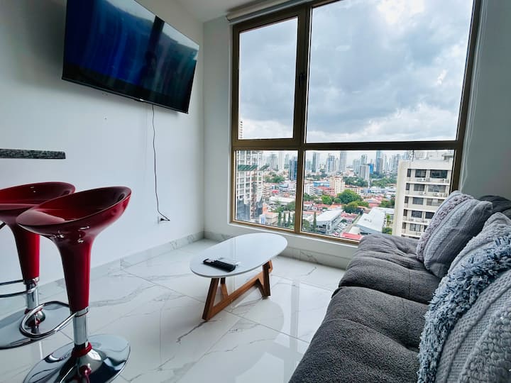Cozy Apt Tornillo View & Rooftop Pool - Panama