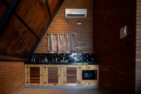 Top Airbnb: Recanto Cabin in the Mountains I- Circuito das Águas in Lindóia