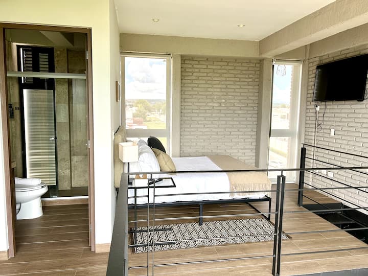 Kupaonica s WC-om u gornjem dijelu 