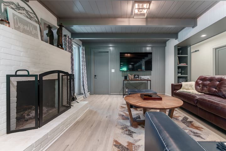Walk To Helen | Hot Tub | Updated | Sleeps 6 - Helen, GA