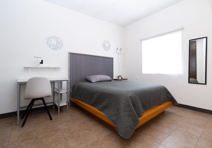 Habitación En Casa Cerca De Uach Ii - Chihuahua