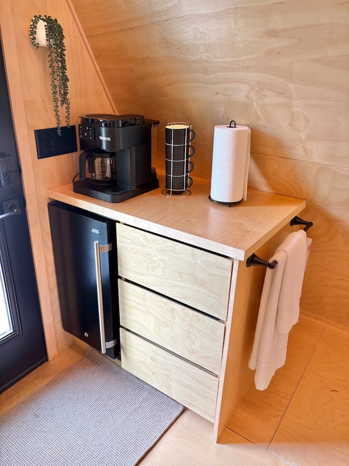 Creekfront Glamping Pod - Site 42 - Denver