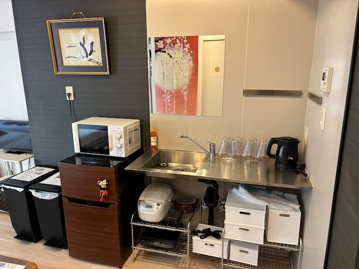 東京・上野・品川・秋葉原駅直通、周辺飲食店・コンビニ充実、羽田空港直通バス - Tokyo Haneda Airport (HND)