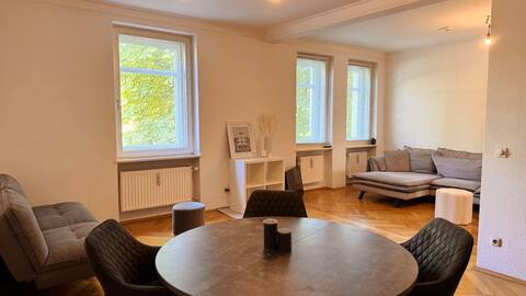 Top Airbnb: Central stylish old building apartment in St. Vinzenz