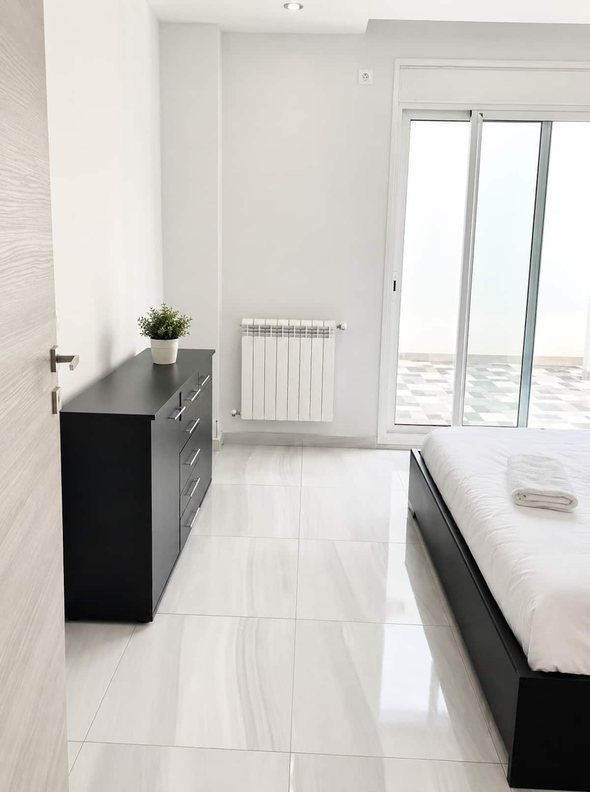 Appartement 3 chambres — haut de gamme, vue piscine — Chambre 3