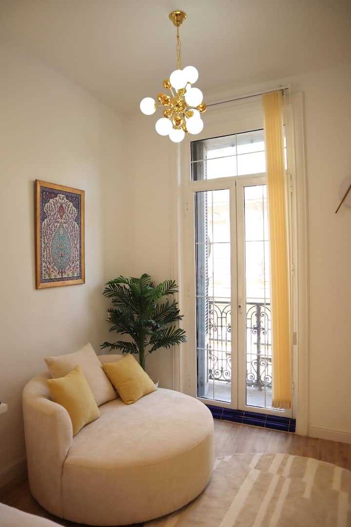 Studio - Vue Sur Cathédrale D'oran - وهران