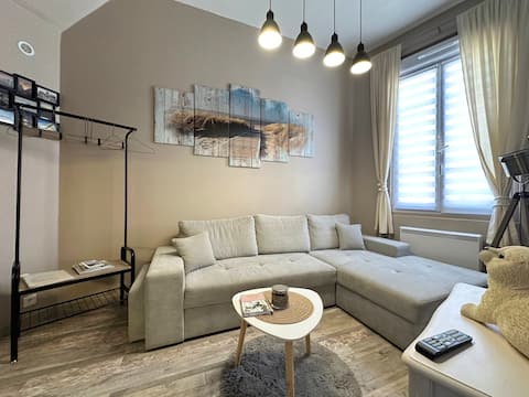Top performing Airbnb: Studio Apartment • 100 m from the beach • Terrace • Free parking in Cayeux Sur Mer