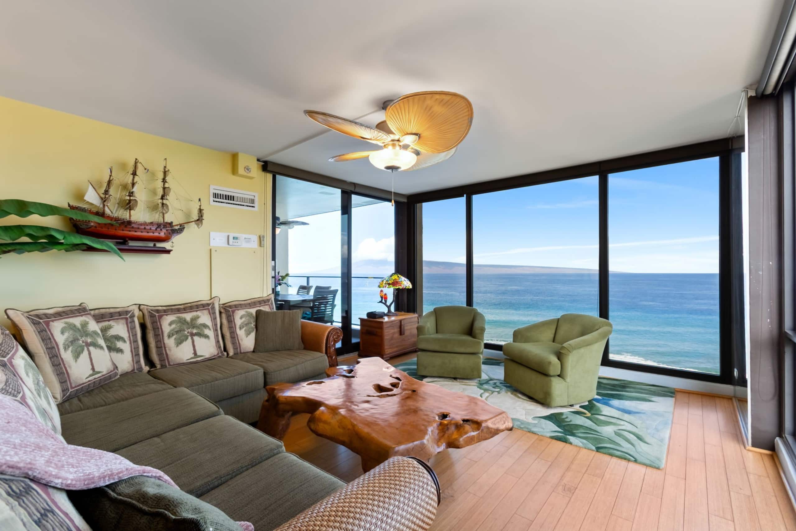 Direct Oceanfront Mahana 2 King Bed Master Suites - Image 4