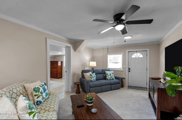 Spacious And Beautiful House - Washington, NC