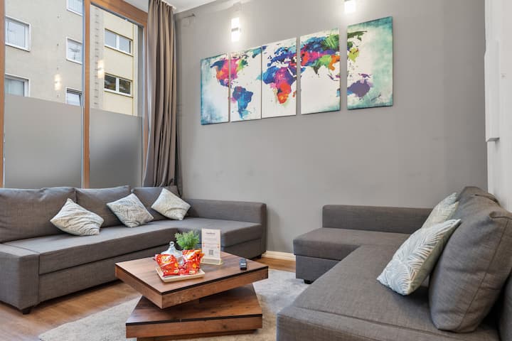 Big, Comfortable, 11min Central Station, 14 People - Cologne