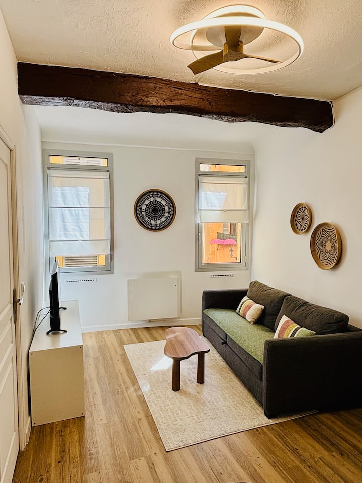 Appartement Vieille Ville Place Aux Aires Grasse - Grasse