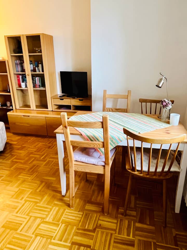 Zentral, Ruhig, Gemütlich –Ferienwohnung Kastanie - Neustadt an der Weinstraße
