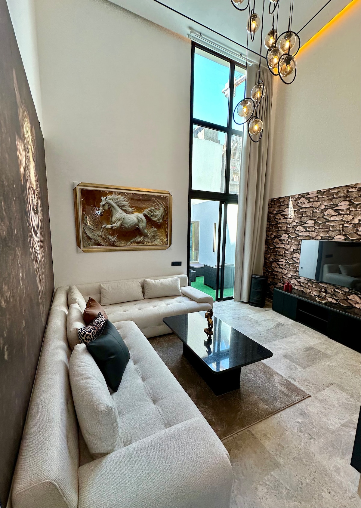 მისაღები სივრცე