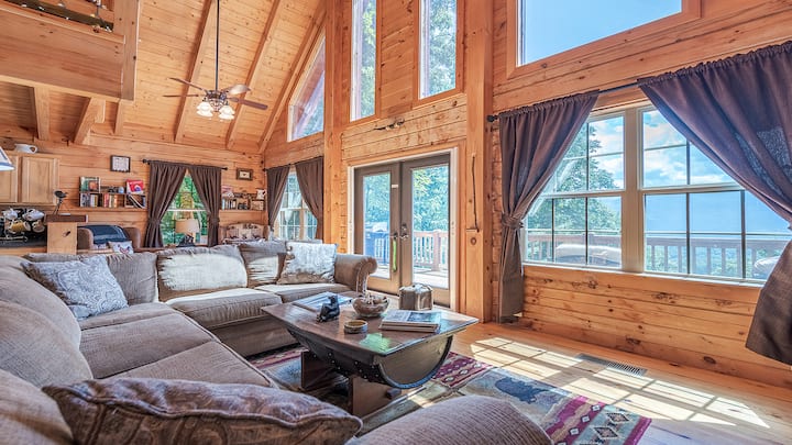 Cozy Bear Cabin – Mountain Bliss - Waynesville, NC