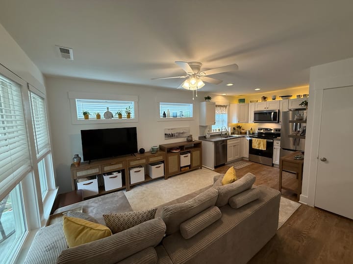 The Palmetto Princess — New & Cozy, 4.92* - Kill Devil Hills, NC