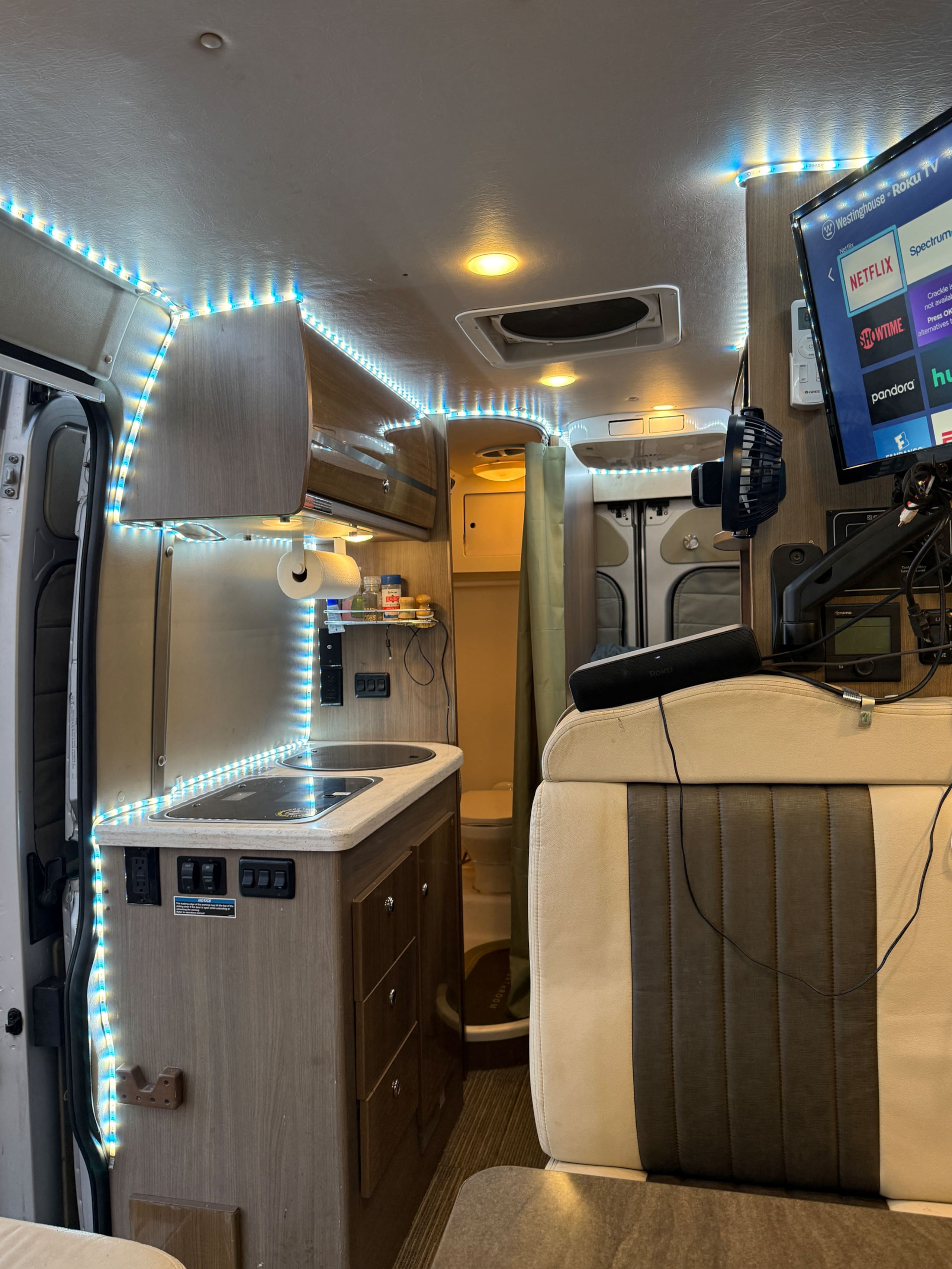 Ultimate Maui Van Life - Image 18